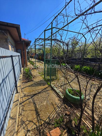 Casă 4 camere, 685 mp teren, renovată 2011 – Mănești, Zalhanaua - 49