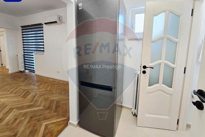 Apartament 4 camere de închiriat – Bd. Unirii / Str. Vulturilor 25 - 26