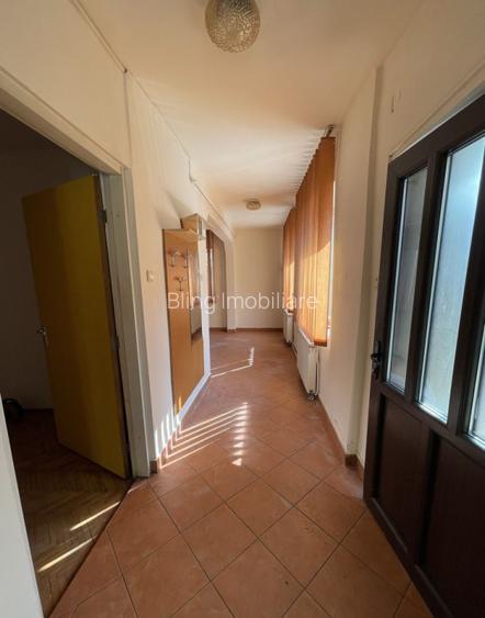 Casă individuală, 1555 euro/mp, 225 mp utili, zona Oașului - 2