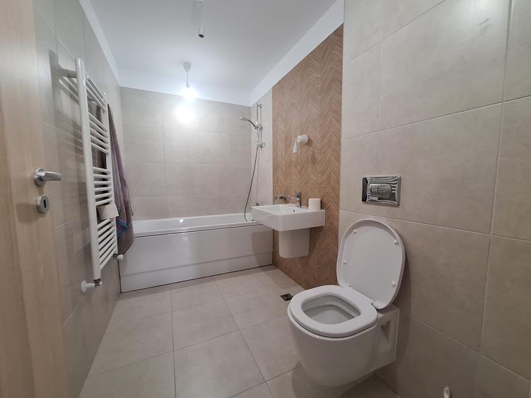 Apartament 2 camere decomandat | Urban Plaza | 55 mp | Nemobilat | Loc de parcar