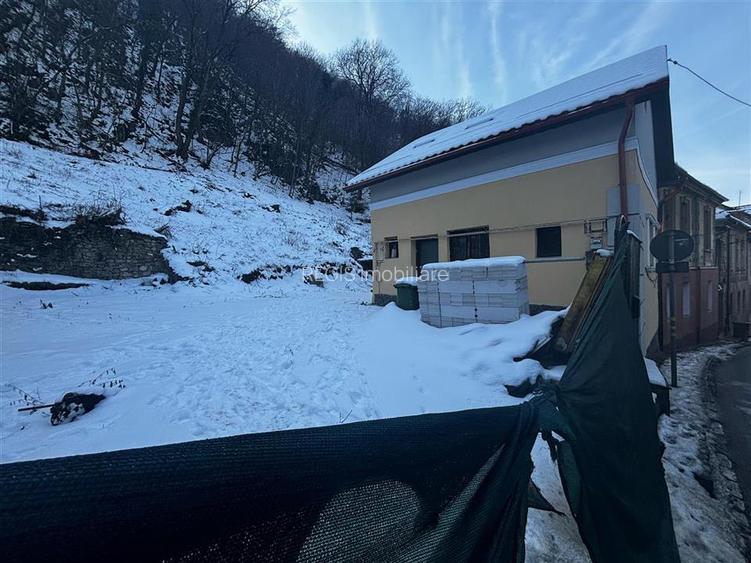 Teren Intravilan Dobrogeanu Gherea - 3