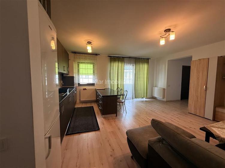 Inchiriere apartament 3 camere la intrare in cartier Terra - 12