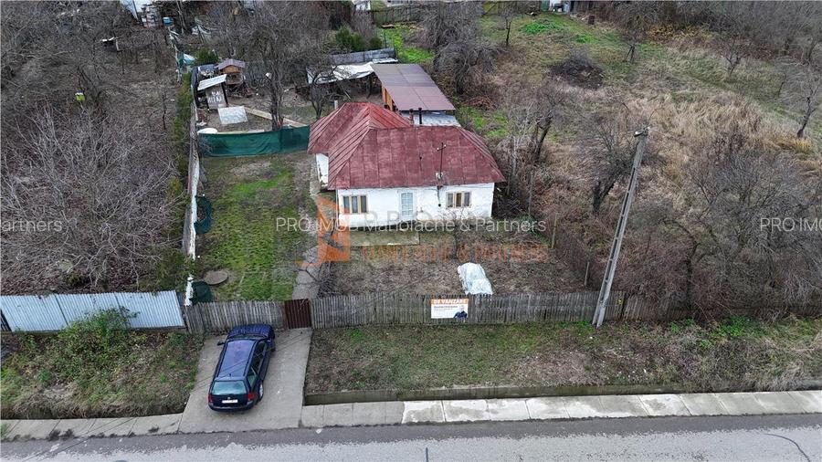 EXCLUSIVITATE! Casa batraneasca cu teren zona Magura - 2