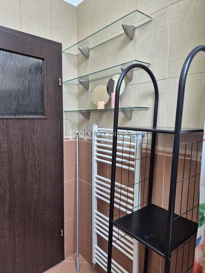 GARSONIERA SPATIOASA DE INCHIRIAT - STR. TARNAVEI - 12