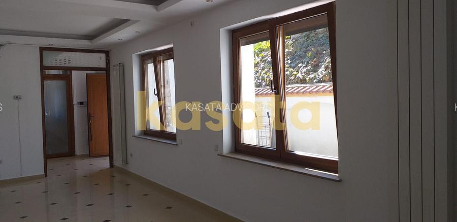 Vila eleganta de vanzare in zona Domenii - 13