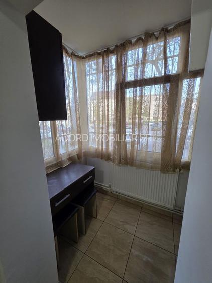Apartament 2 camere Tomis III decomandat - 8