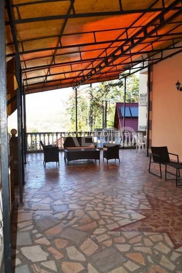 Pensiune de vanzare in Talmaciu judetul Sibiu renovata cu 26 camere - 11