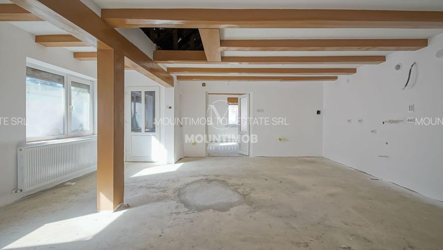 Casa 80 mp cu potential, curte proprie 446 mp renovatala interior - 3