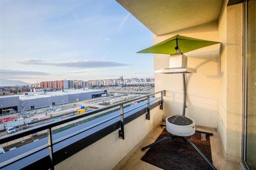 Rafinament urban:terase incantatoare,loc parcare,A Class,Kasper,Coresi,Tractorul - 26