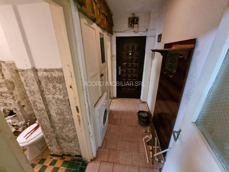 Apartament 3 camere zona Inel 2 - 6