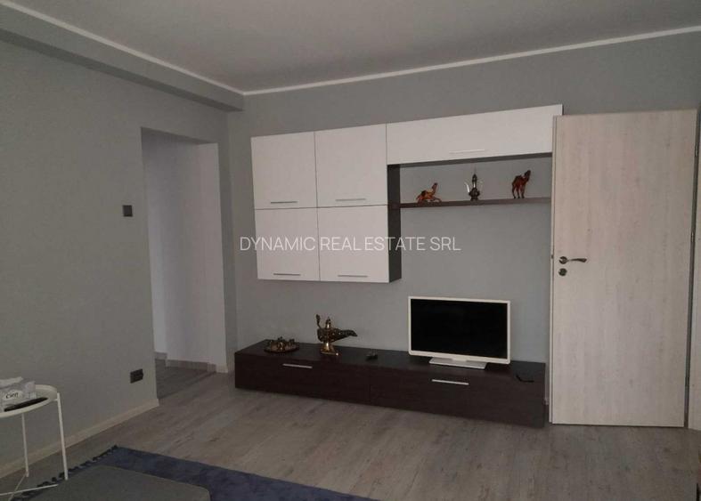 De inchiriat. Apartament 3 camere Pacul Circului cu vedere la parc - 7