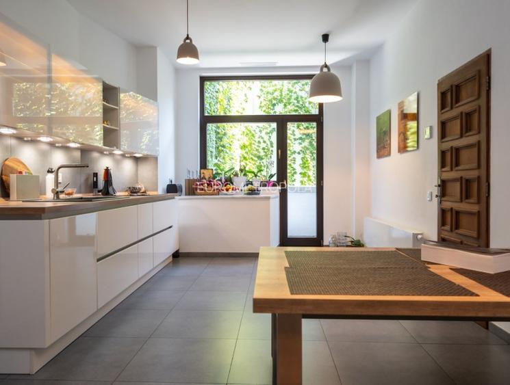 Vila de exceptie, finisaje premium, Dacia - 9