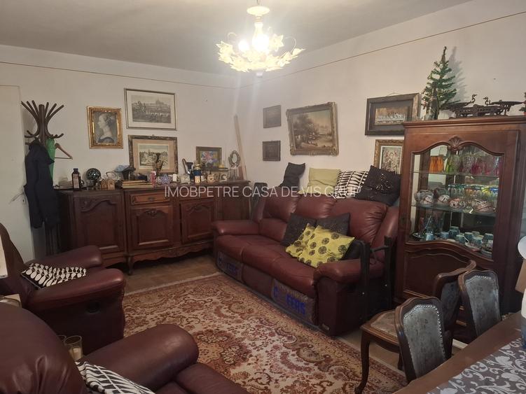 Fieni (Dambovita) Vand apartament renovat cu doua (2) camere - 3