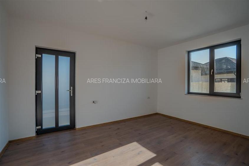 PANTELIMON,CASA ,4 CAMERE,115 MP,TEREN 375 M,INCALZIRE PARDOSEALA - 21