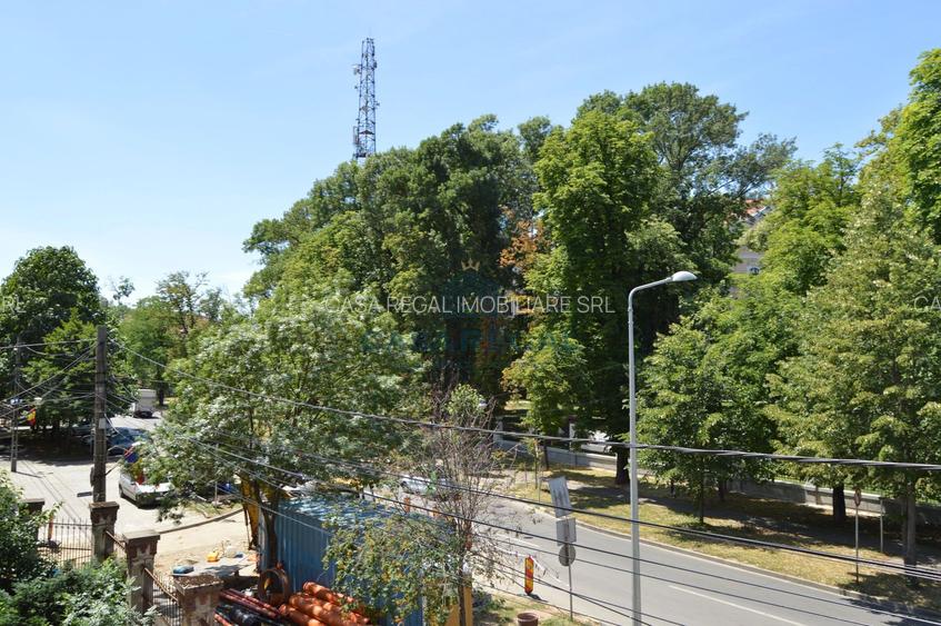 Cladire 4 nivele in centrul istoric - 23