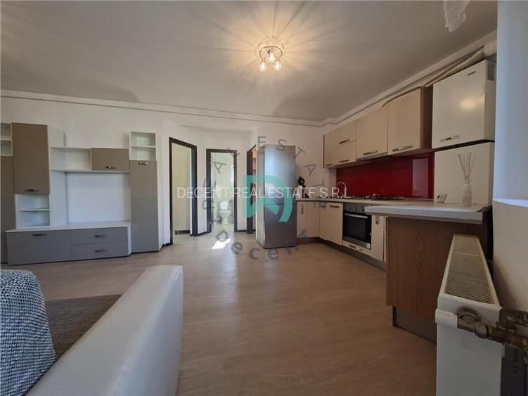 Apartament 2 camere, Tractorul, intermediar, loc de parcare, etaj 1 - 3