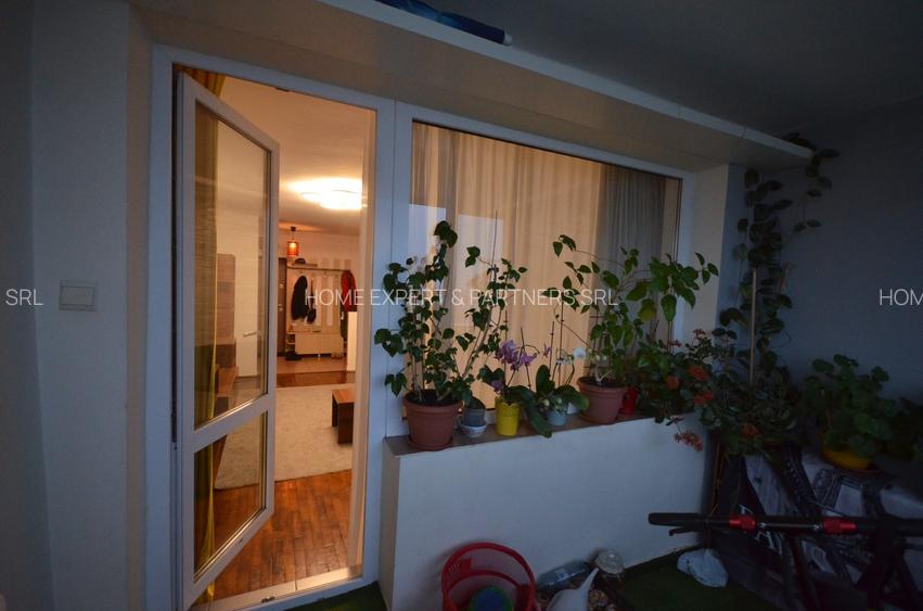 Apartament 3 camere - Mega Mall - Renovat - Decomandat - 18