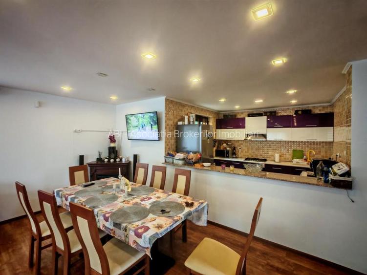 Busteni Kalinderu Vila 5 dormitoare supr 250mp - 22