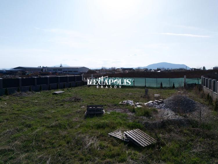 Teren intavilan | Autorizație de construcție | P + 2E + M - 10