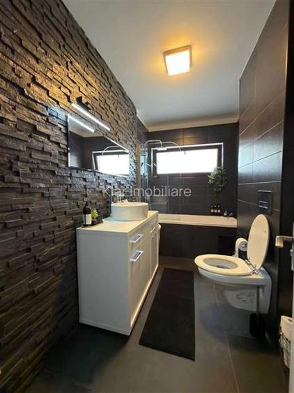 Apartament 3 camere la cheie, parcare! Zona Sub Cetate! - 7