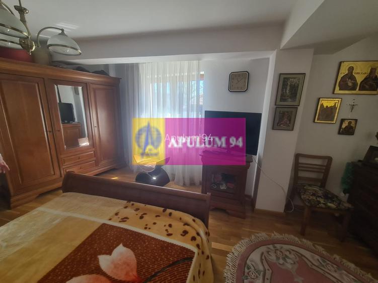 Vila de vanzare in Breaza - Zona Breaza de Sus - 9