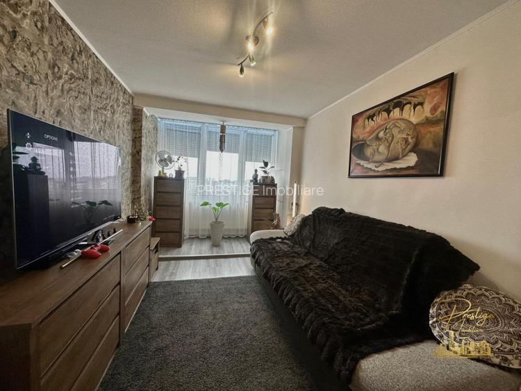 Apartament cu 3 camere spatios in bloc tip B , zona Rogerius - Oradea  - 15