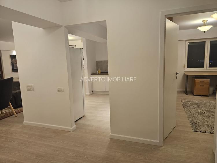 Închiriere apartament 4 camere Decebal bloc nou cu loc de parcare - 16