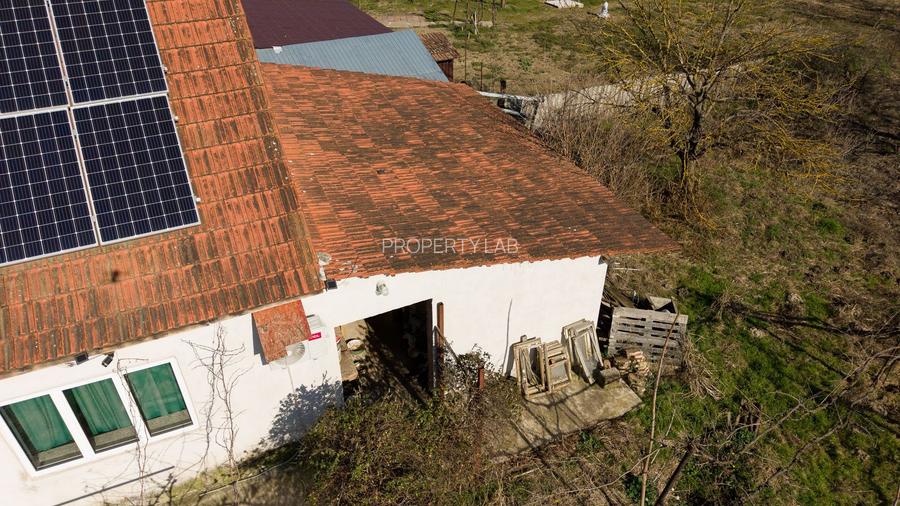 Casă  Sântana cu 3 camere și panouri fotovoltaice - 13