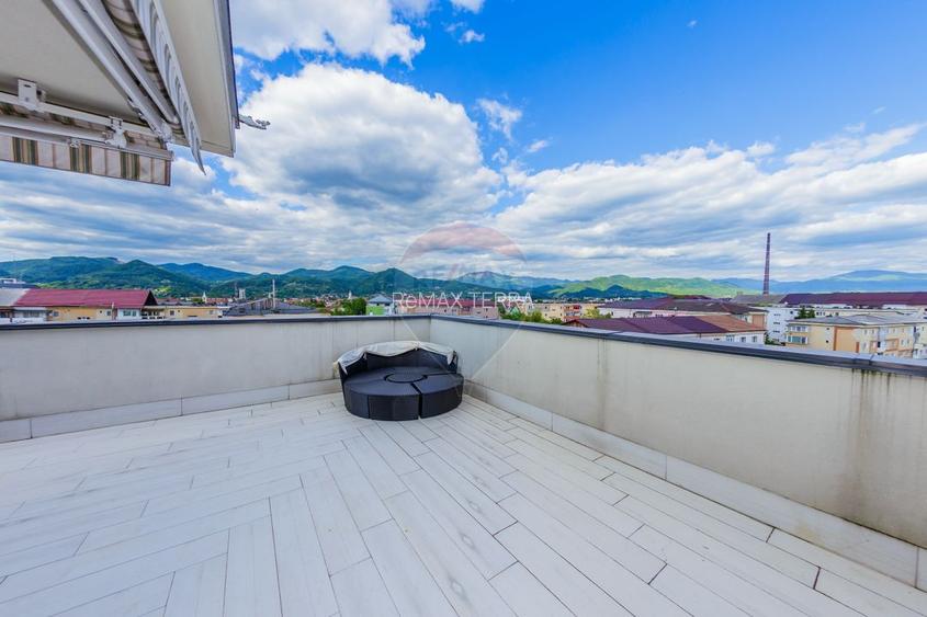 Penthouse exclusivist 186 M2C de vânzare în zona Centrală BAIA MARE - 22