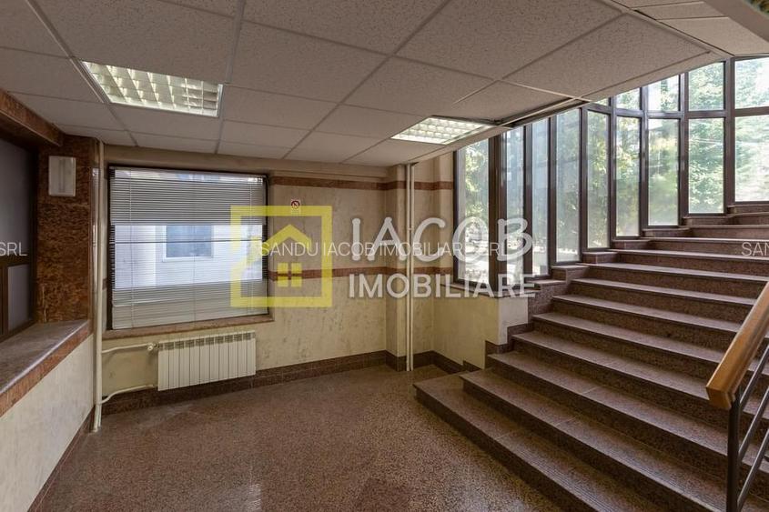 Spatiu comercial P+1, Buhusi, central, jud Bacau - 8