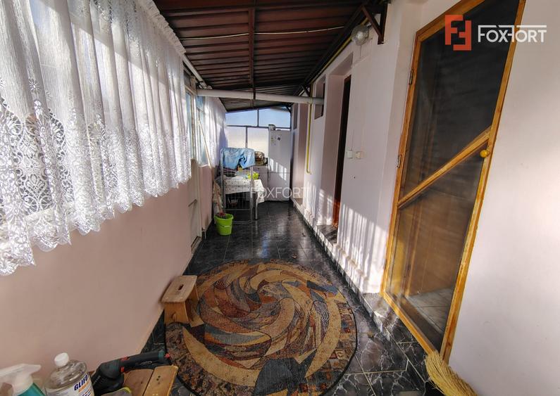 Casa individuala 6 camere, 269 mp utili, teren 635 mp, zona Girocului - 15