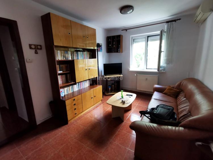 Dacia - Ap de 4 cam - Su: 81mp - Garaj - Centrala proprie - 9