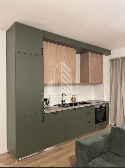 Apartament de vanzare cu 2 camere, terasa si gradina proprie, zona Lipovei