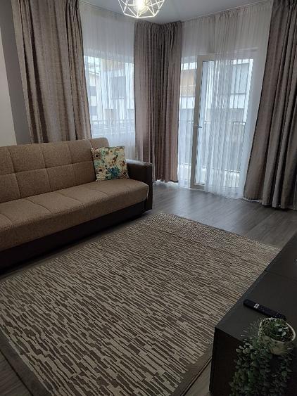 Persoana fizica inchiriez apartament 2 cam 54 mp, etaj 1 din 4, parcare