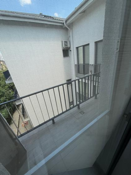MATEI BASARAB,UDRISTE,garsoniera deosebita, , etaj 3/6, centrală proprie, terasa