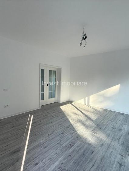 CASA INDIVIDUALA,500 mp teren,4 CAMERE, 2 BAI SI POD,VALEA ADANCA ZONA 5 DRUMURI - 8