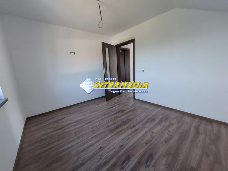 Casa Noua de vanzare Zona Cetate - 8