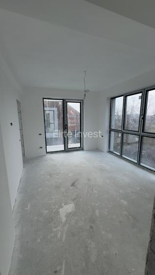 Vila individuala - Parter+Etaj - 3 camere -fatada ventilata - zona de case - 7