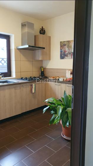 Vila Baneasa la liziera padurii, zona Liceul Francez, Sector 1, Bucuresti - 13