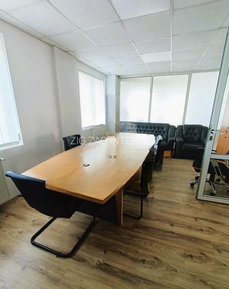 Capitol - Sala Sporturilor, spatiu birou 88 mp. + terasa 15 mp. - 12