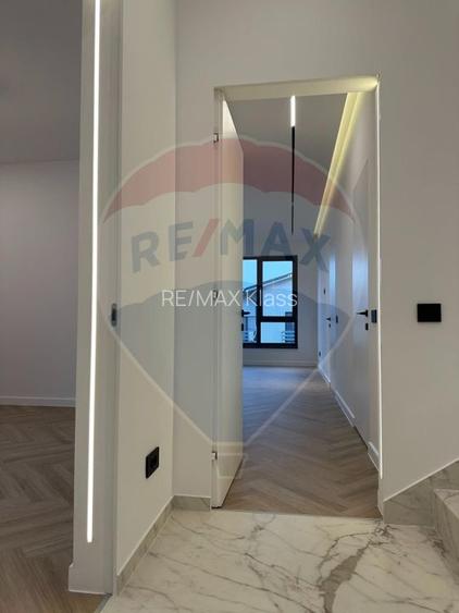 Vila moderna de inchiriat cu 5 camere, prima inchiriere - 30
