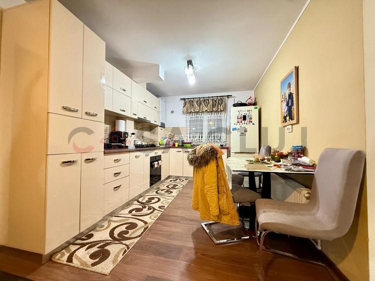 Decomandat, la cheie, Baza Sportivă "La Terenuri"!! - 9