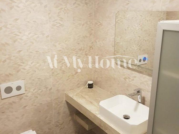 Apartament spatios si luminos cu 4 camere, mobilat, terase, parcare, paza - 8