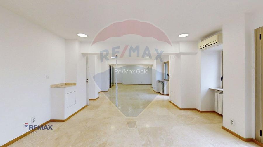 Apartament UNIC- ideal pentru birouri sau resedință în P-ta Alba Iulia - 2