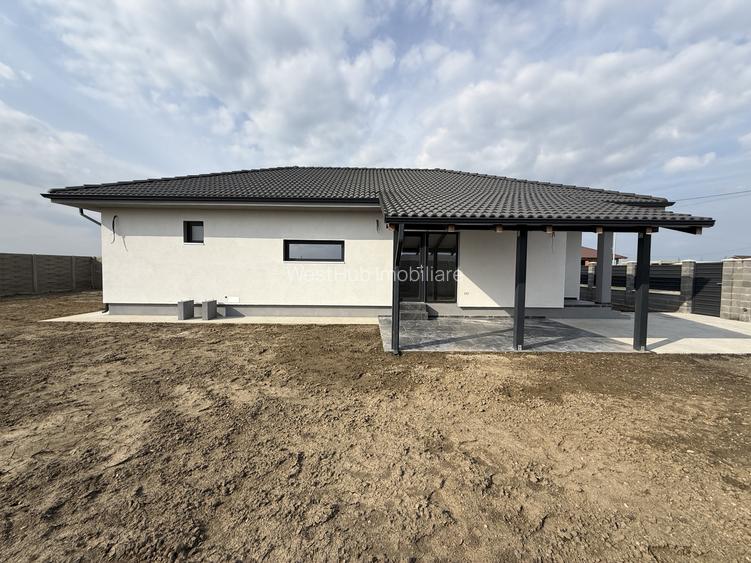 Casa individuala, 4 camere, 105 utili, 500 teren,  central- Sanmihaiu Roman 0% - 3