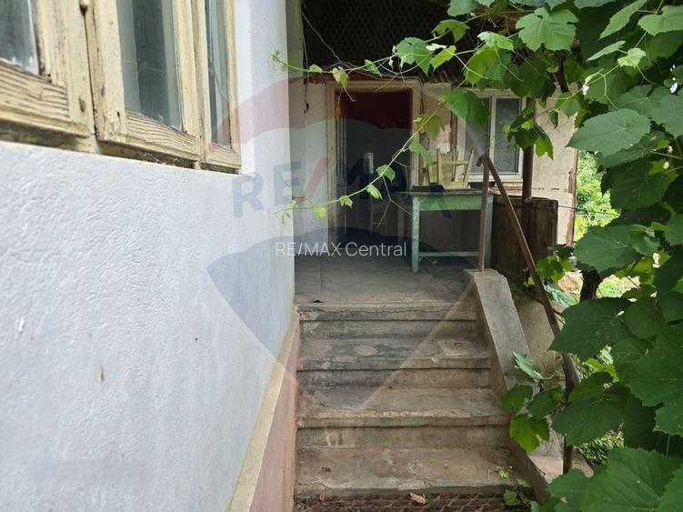 Comision 0! Casa din inima Subcarpaților — comuna Cislau, teren 5000mp - 8