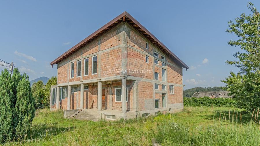 COMISION 0- Casă premium la Bunloc cu potențial excelent - 2