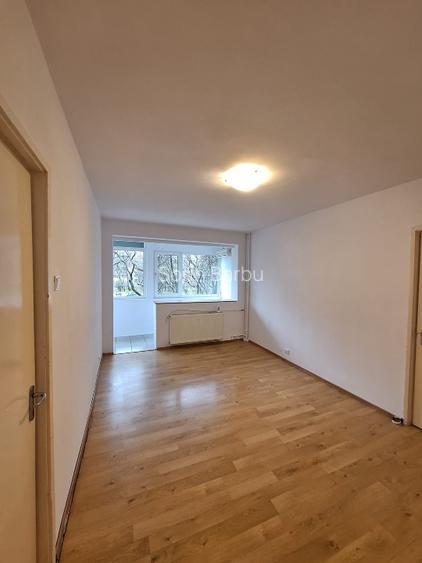 Particular, vand apartament 2 camere Dristor, Liviu Rebreanu - 4