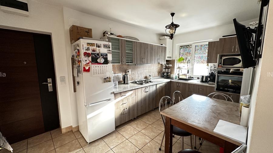 Special Vanzare Apartament 2 Camere 56 mp Finisat Mobilat Utilat Cetate CLOSCA - 8