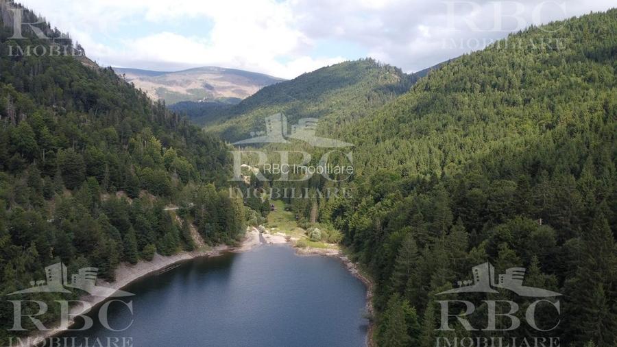 Teren cu constructii cu deschidere la lacul Dragan - 2